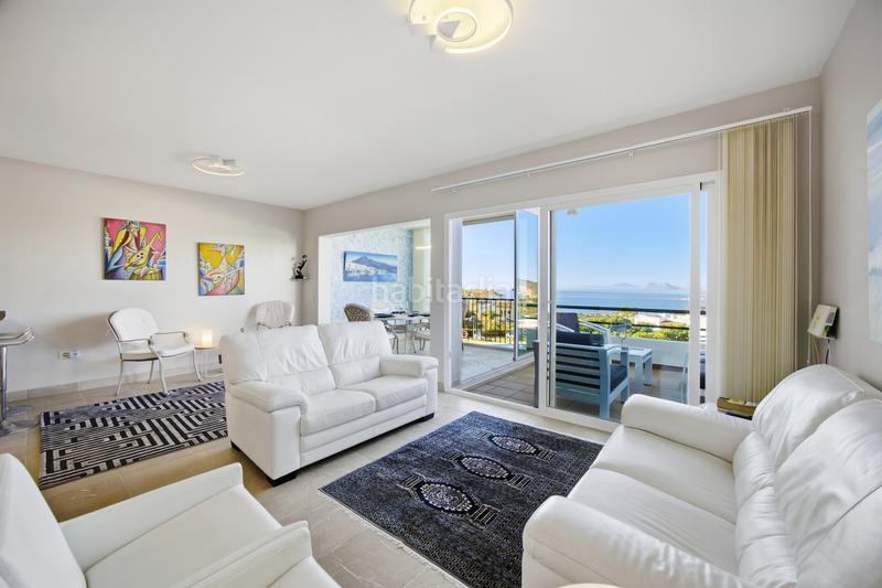 Foto 335b0357-0199-4824-9ad6-e84de5d3ce79. Casa adossada amb piscina a Chullera Manilva