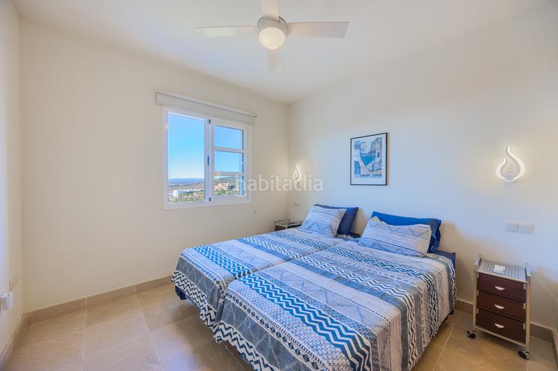 Foto 39a59553-ee2b-42c0-8e31-6105ea8bb9a5. Casa adossada amb piscina a Chullera Manilva