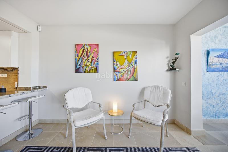 Foto 421bf4a8-4330-4681-9930-afc506a3e70c. Casa adossada amb piscina a Chullera Manilva