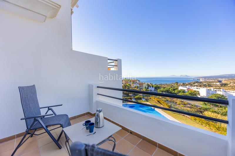 Foto 53e5a76e-1f92-4c4e-a049-426f521e0c9b. Casa adossada amb piscina a Chullera Manilva