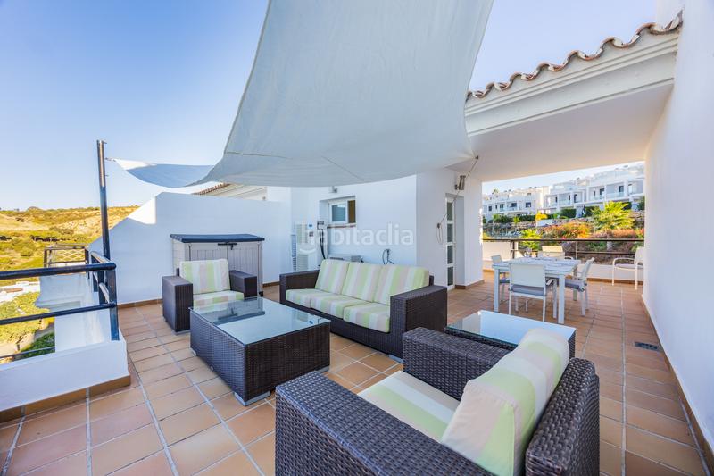 Foto 5d66cc98-921a-498b-a6a0-69c46942d8a0. Casa adossada amb piscina a Chullera Manilva