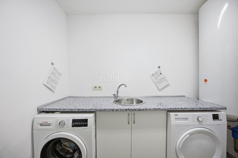 Foto a353ce52-5272-4437-a67f-84eae55b61f2. Casa adossada amb piscina a Chullera Manilva