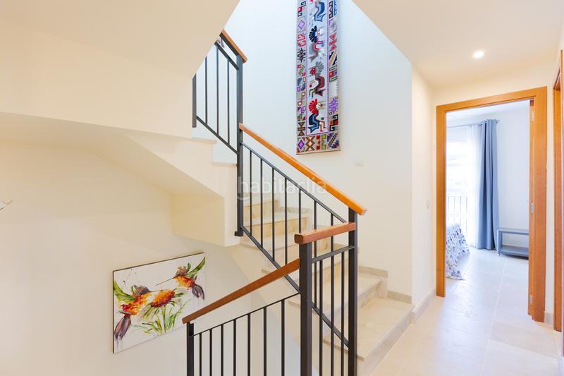 Foto beac13bf-b54e-4621-ab11-d871a0be2fb4. Casa adossada amb piscina a Chullera Manilva