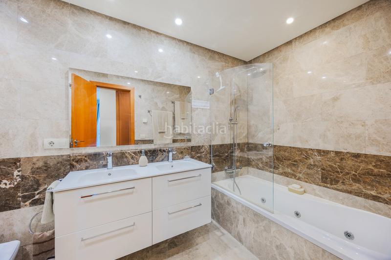 Foto c429625c-626e-4c85-9c0b-8c9f832bbac5. Casa adossada amb piscina a Chullera Manilva