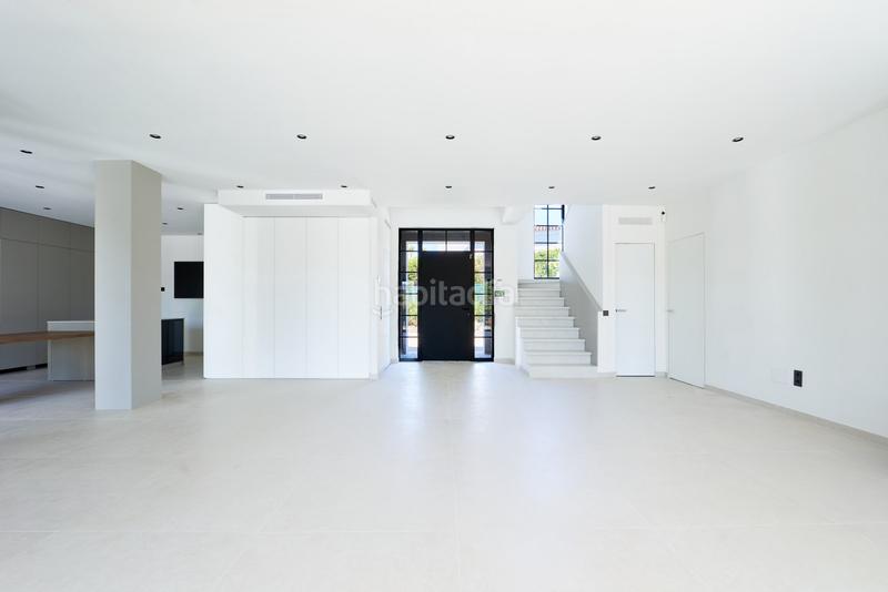 Foto 03d78913-1dc0-46d8-a5d8-c67082e92e66. Casa con parcheggio piscina in Sotogrande costa Sotogrande