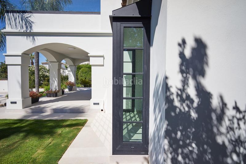 Foto c9b3a876-e26c-4fd8-9167-8925e2499e60. Casa con parcheggio piscina in Sotogrande costa Sotogrande