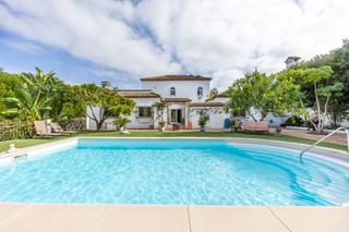 Casa en Sotogrande Costa. Villa con encanto andaluz en sotogrande costa