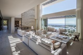 Maison à Sotogrande Alto. Villa panoramah  lujo contemporáneo con vistas al mar en la rese