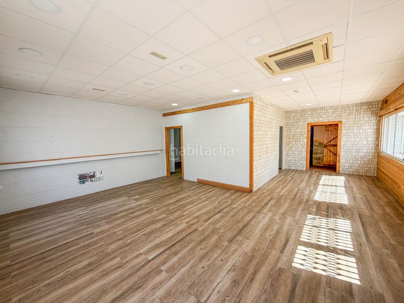 Foto 3c5db743-8f1f-4d0d-84f3-76c0bb2fcbbf. Local comercial a Barrios (Los)