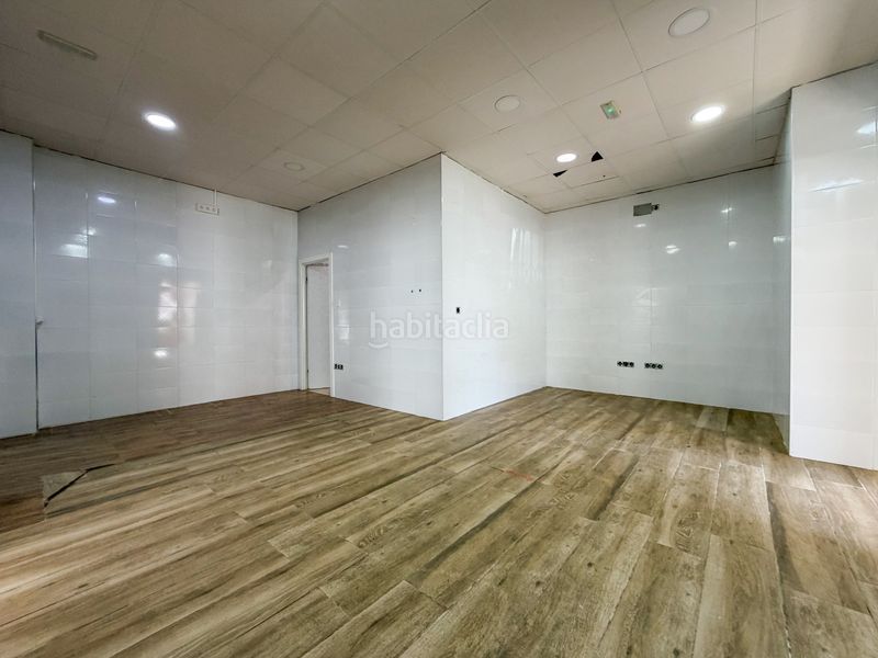 Foto 915fc1ca-9469-4b6f-a012-a5d0edfff5ef. Local comercial a Barrios (Los)