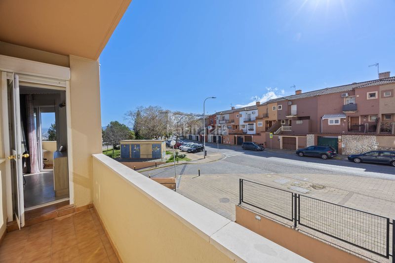 Foto 1ac5468c-c60b-4bff-8f03-4468b5ecbf3d. Apartament amb calefacció aparcament piscina a San Bernabé Algeciras