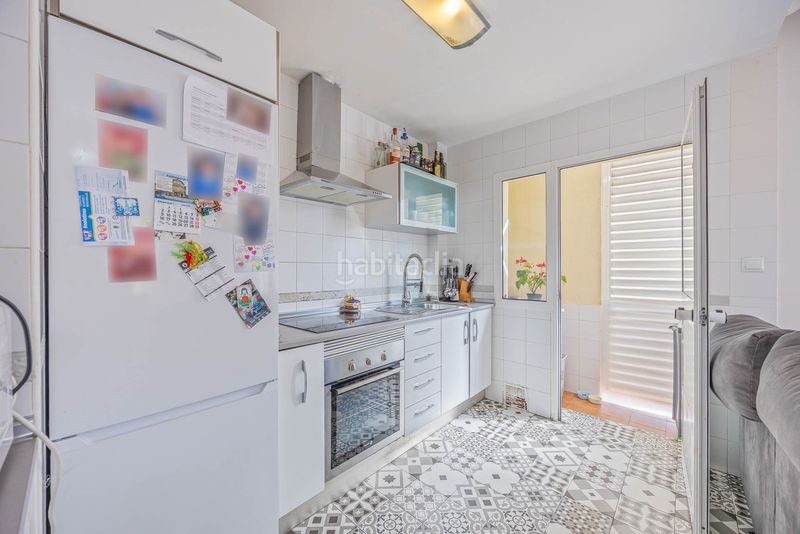 Foto 1d0df49b-4e0c-4533-be5b-4a8ae42ac31f. Apartament amb calefacció aparcament piscina a San Bernabé Algeciras