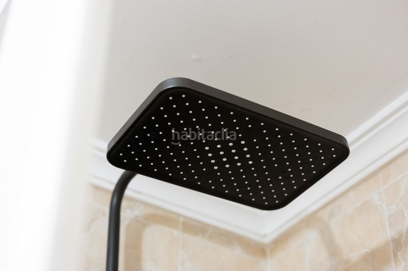 Foto 71c90b53-9cfd-46c7-b5cb-75760244f9fd. Apartament amb calefacció aparcament piscina a San Bernabé Algeciras