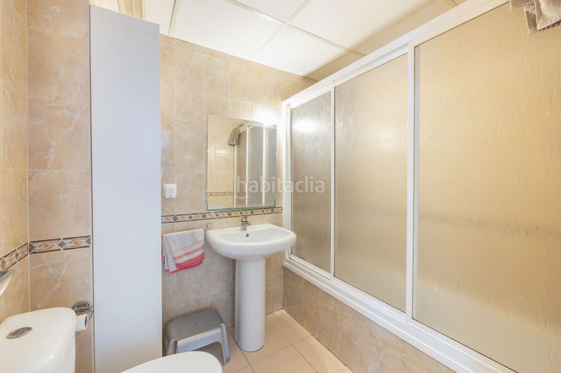 Foto c0cb1134-cb3c-4102-b62e-71697bf00ff5. Apartament amb calefacció aparcament piscina a San Bernabé Algeciras