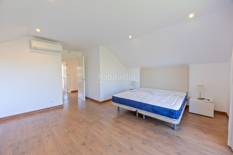 Foto 1025c7eb-64af-435f-bb40-7b683f87b3fe. Casa amb aparcament piscina a Sotogrande costa Sotogrande