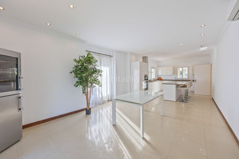 Foto 110235d3-4b73-4720-8763-a2816cefdd70. Casa amb aparcament piscina a Sotogrande costa Sotogrande