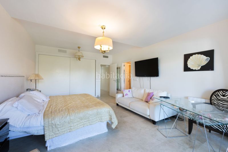 Foto 9ddc578c-b265-4ad3-b63b-5f84d5c08b31. Planta baixa amb calefacció aparcament piscina a Sotogrande