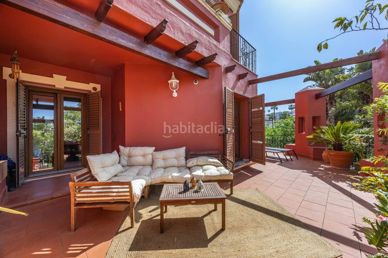 Foto b6a1caf5-942f-4da8-88e5-3d88922181f7. Casa aparellada amb aparcament piscina a La Alcaidesa