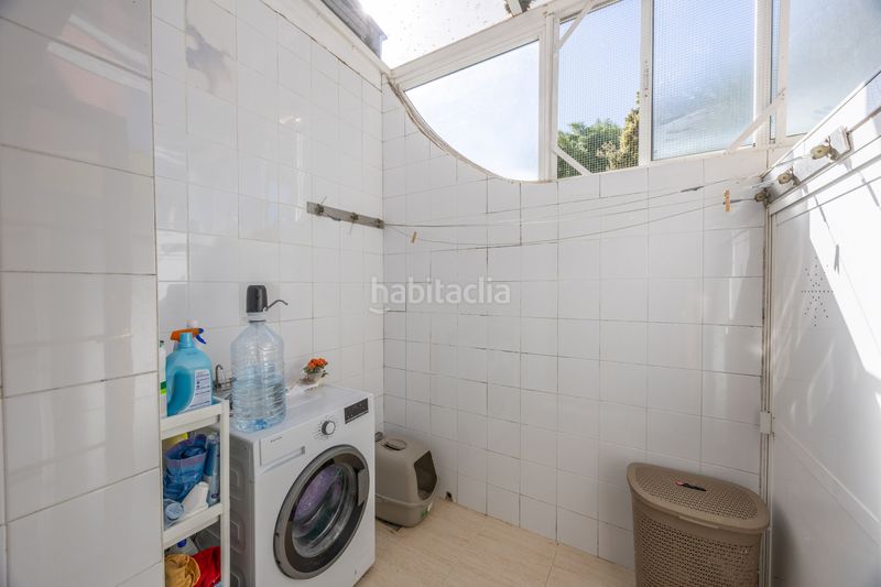 Foto c6829f4d-b003-4934-ba0e-4401f5869a63. Casa aparellada amb aparcament piscina a La Alcaidesa