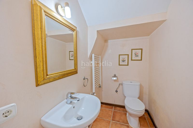 Foto 8f602d22-2aa5-4c32-93e6-acbe64d5f1e6. Casa aparellada amb aparcament piscina a Sotogrande costa Sotogrande