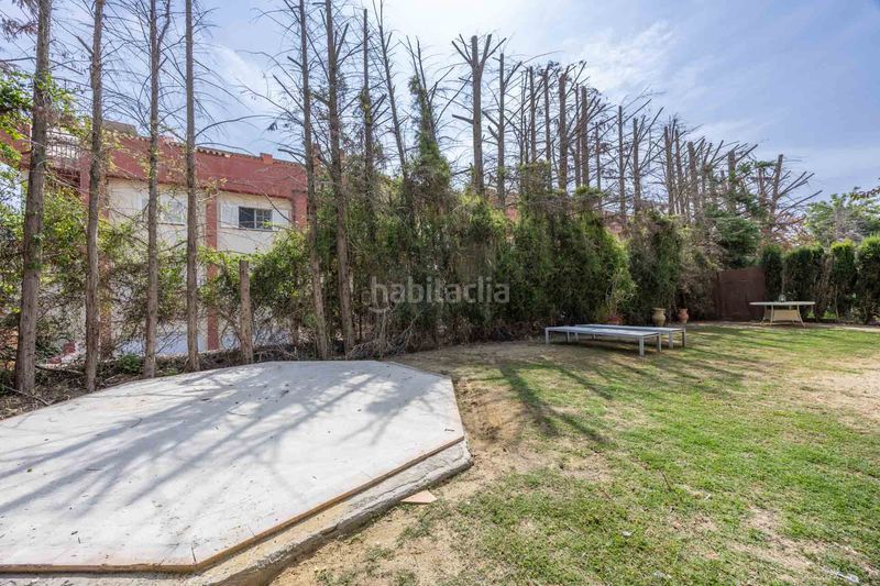 Foto aeebf042-8fbd-4570-b5c3-11ff032b4c6c. Casa aparellada amb aparcament piscina a Sotogrande costa Sotogrande