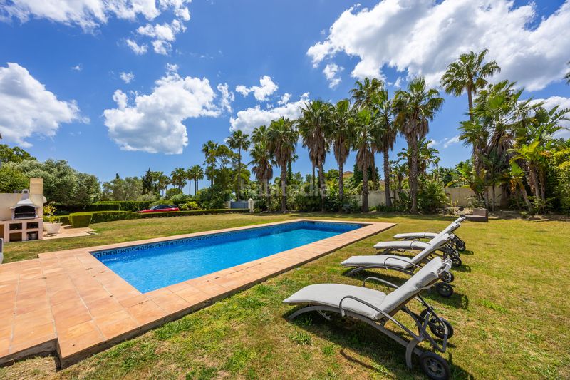 Foto 4c3c3865-af78-4211-9e13-23a78eb4abde. Casa amb aparcament piscina a Sotogrande alto Sotogrande
