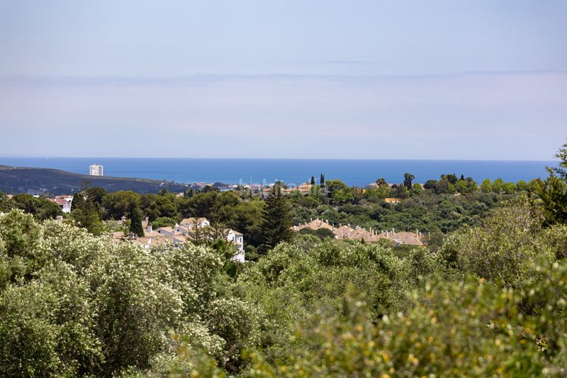 Foto ef2600dd-17b2-446a-b8d5-df2c61655d19. Casa amb aparcament piscina a Sotogrande alto Sotogrande