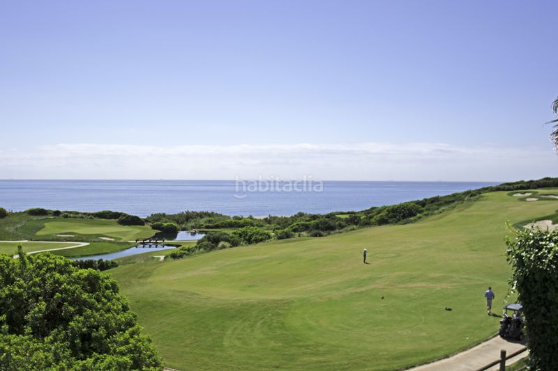Foto c8f322f5-40fa-4585-8804-16e6bea9cfeb. Apartament amb calefacció aparcament piscina a La Alcaidesa
