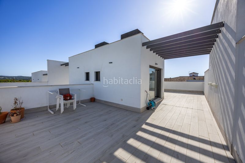 Foto 01e34c3f-e0a2-45a3-85a7-b288f66fdaa4. Casa adossada amb calefacció aparcament piscina a Sotogrande
