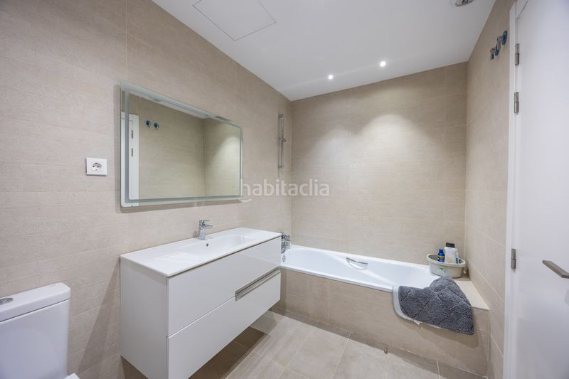 Foto a725ec36-5cd2-4c6e-9d18-9ce16b530bad. Casa adossada amb calefacció aparcament piscina a Sotogrande
