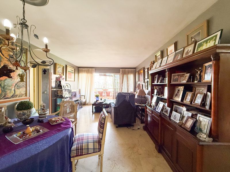 Foto 9be9dacc-693c-4bd6-8f41-b6b3b1e89631. Apartament amb aparcament a puerto de Sotogrande-la marina Sotogrande