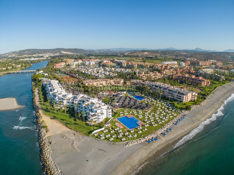 Foto d3a2061f-e91d-41db-9a38-01668bb0d33d. Apartament amb aparcament a puerto de Sotogrande-la marina Sotogrande