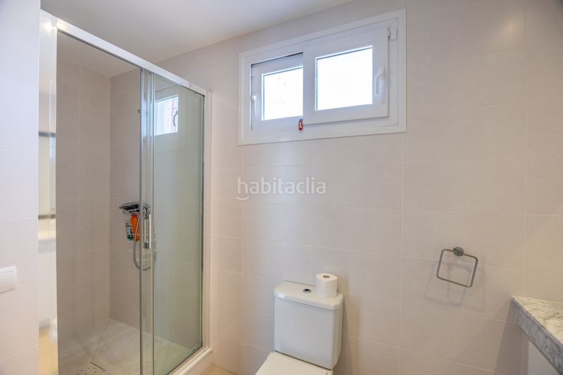 Foto 3368a792-73cf-42fe-b039-29c344743bd8. Casa amb aparcament piscina a Chullera Manilva