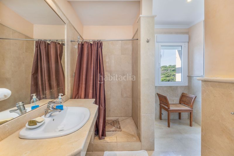 Foto 475494ef-ef22-48ef-bbb5-52d941f9e93b. Casa amb aparcament piscina a La Duquesa Manilva