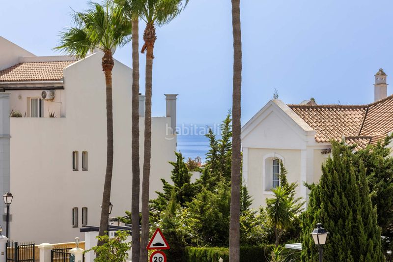Foto f4244b8f-574b-4c08-80db-d6f11fae43e0. Apartament amb calefacció aparcament piscina a La Alcaidesa