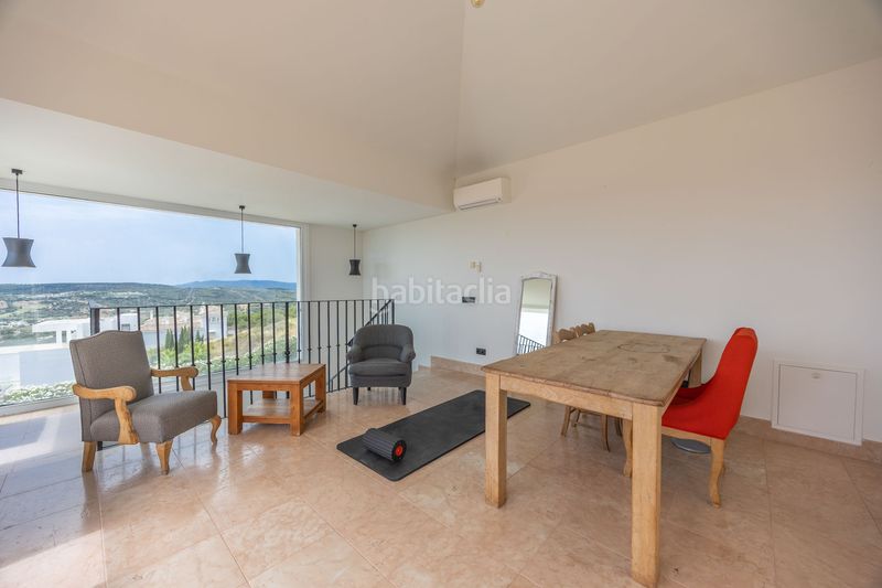 Foto b53cb324-20e5-4773-952c-d852b16e7e2d. Casa amb calefacció aparcament piscina a Sotogrande alto Sotogrande