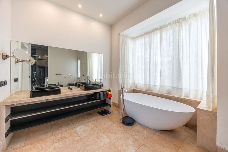 Foto ef91403f-28dc-4eb7-877f-2294908cf91a. Casa amb calefacció aparcament piscina a Sotogrande alto Sotogrande