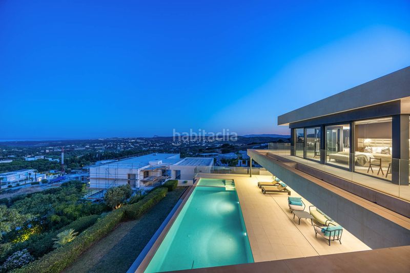 Foto ec652ed4-d2f4-4ea4-b3ac-1cbe208080ee. Casa amb calefacció aparcament piscina a Sotogrande alto Sotogrande