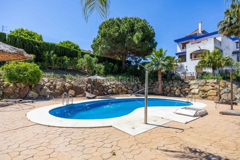 Foto 5a617d97-ec8c-4bfb-a0d9-2fb9b0c39760. Casa adossada amb calefacció aparcament piscina a La Alcaidesa