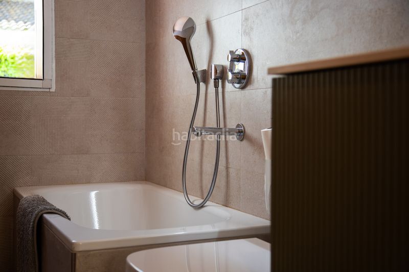 Foto 1d2f2274-7ed2-410d-90fc-a22e9b3c0989. Chalet mit heizung parking pool in Barrios (Los)