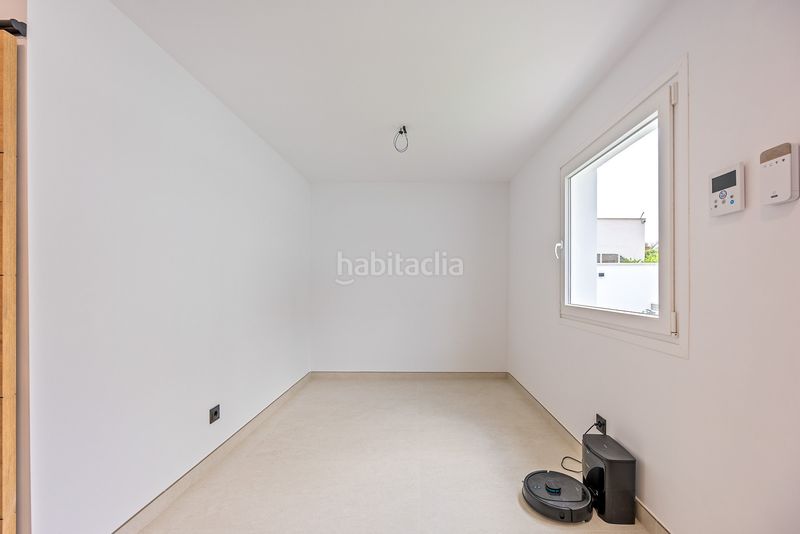 Foto 4832738e-989f-4431-a045-988a566a546e. Chalet mit heizung parking pool in Barrios (Los)