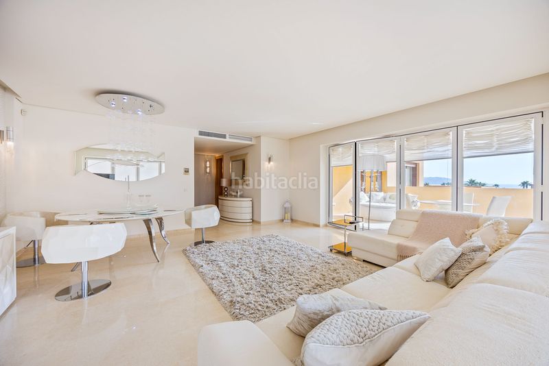 Foto 316d3229-431a-4c04-ab18-34178a21c978. Apartament amb calefacció piscina a puerto de Sotogrande-la marina Sotogrande