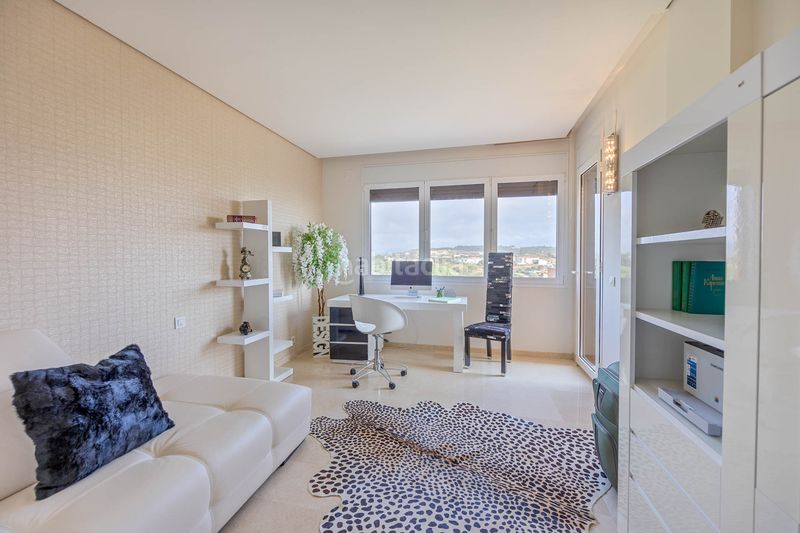 Foto 4f1baab0-7dba-4646-b175-8dabed761b09. Apartament amb calefacció piscina a puerto de Sotogrande-la marina Sotogrande