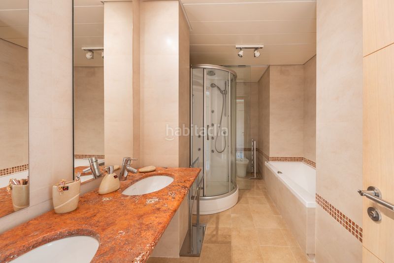 Foto ec71ccaa-6986-44d0-adef-84f8a0094f8e. Apartament amb calefacció piscina a puerto de Sotogrande-la marina Sotogrande
