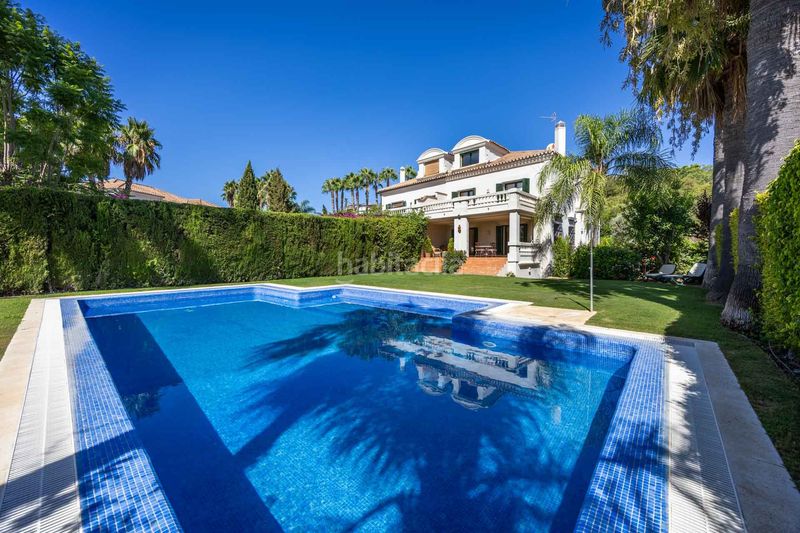 Foto 37a0b815-be3b-4417-9fe2-e944897a18d7. Casa aparellada amb calefacció aparcament piscina a Sotogrande