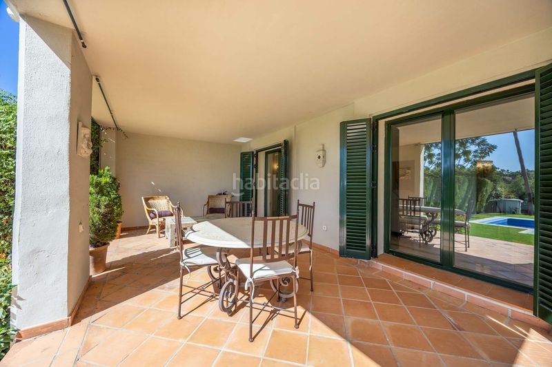 Foto 6c51e4e3-a9f5-4d0c-9ad9-04a4a673a47a. Casa aparellada amb calefacció aparcament piscina a Sotogrande