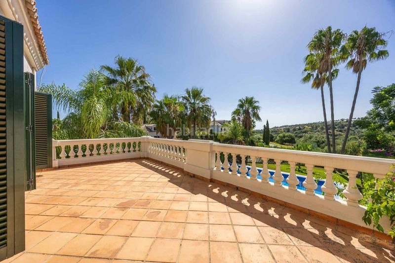 Foto ee689d25-c535-40d6-84b2-62d3012921ee. Casa aparellada amb calefacció aparcament piscina a Sotogrande