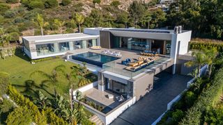 Haus in Sotogrande Alto. Villa de diseño contemporáneo en la reserva de sotogrande