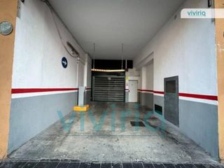 Autoparkplatz  Avinguda del doctor peset aleixandre. Garaje en venta en avd. d. peset aleixandre,, valència