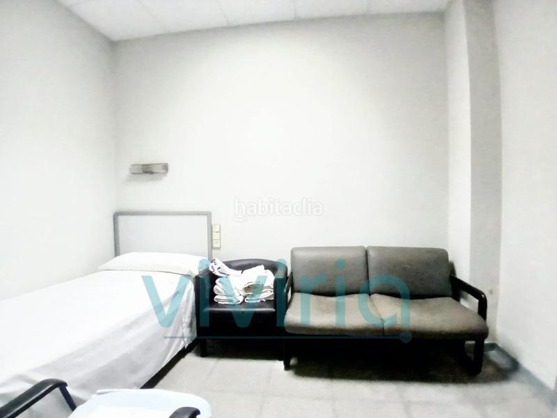 Foto 7932711a-cc9e-44d0-8cd3-4339ff6b836f. Local commercial dans Gran Via Valencia